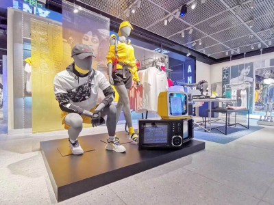 سری کفش و لباس